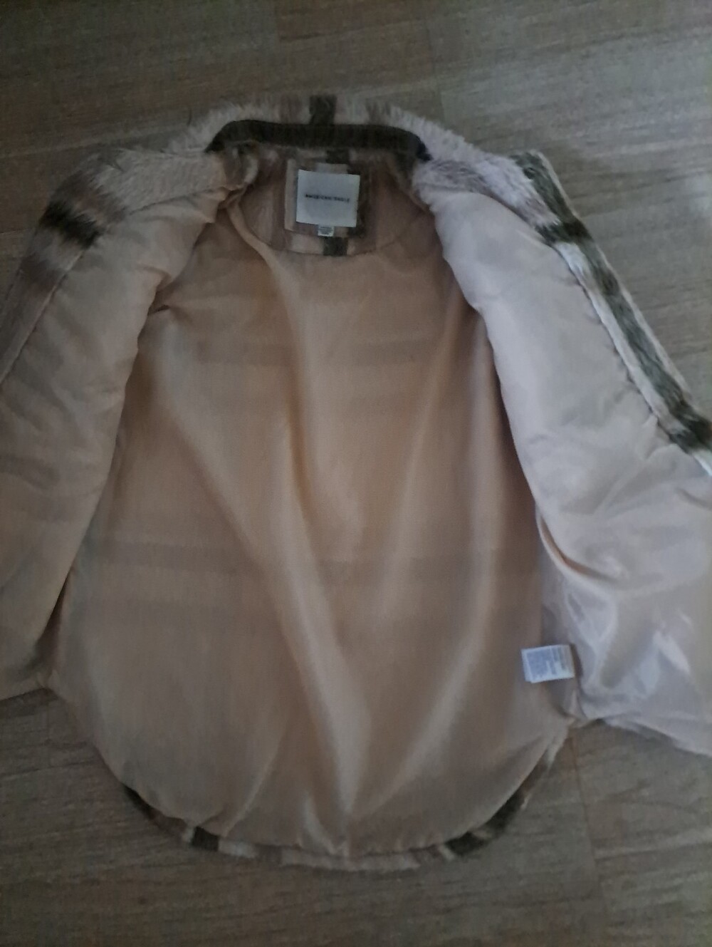 American Eagle Women  Outfitters Plaid Shacket Jacket - Beige & Olive - Picture 7 of 9